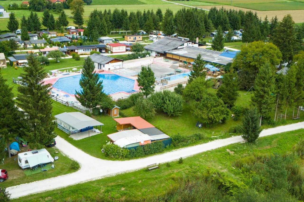 Appartementhotel Rutar Lido Eberndorf ภายนอก รูปภาพ