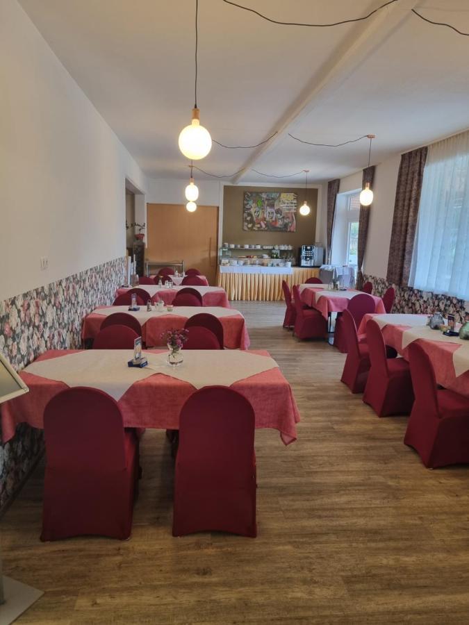 Appartementhotel Rutar Lido Eberndorf ภายนอก รูปภาพ