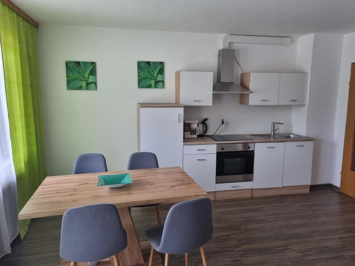 Appartementhotel Rutar Lido Eberndorf ภายนอก รูปภาพ