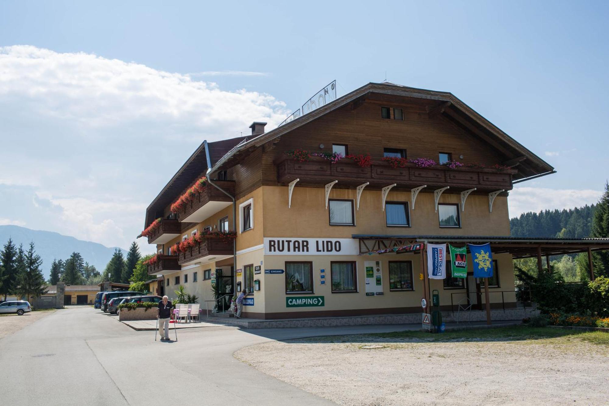 Appartementhotel Rutar Lido Eberndorf ภายนอก รูปภาพ