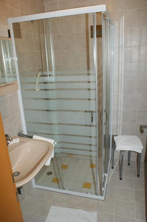 Appartementhotel Rutar Lido Eberndorf ภายนอก รูปภาพ